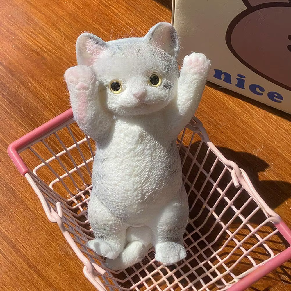 Plastic Anti-Stress Cat 20x10 cm